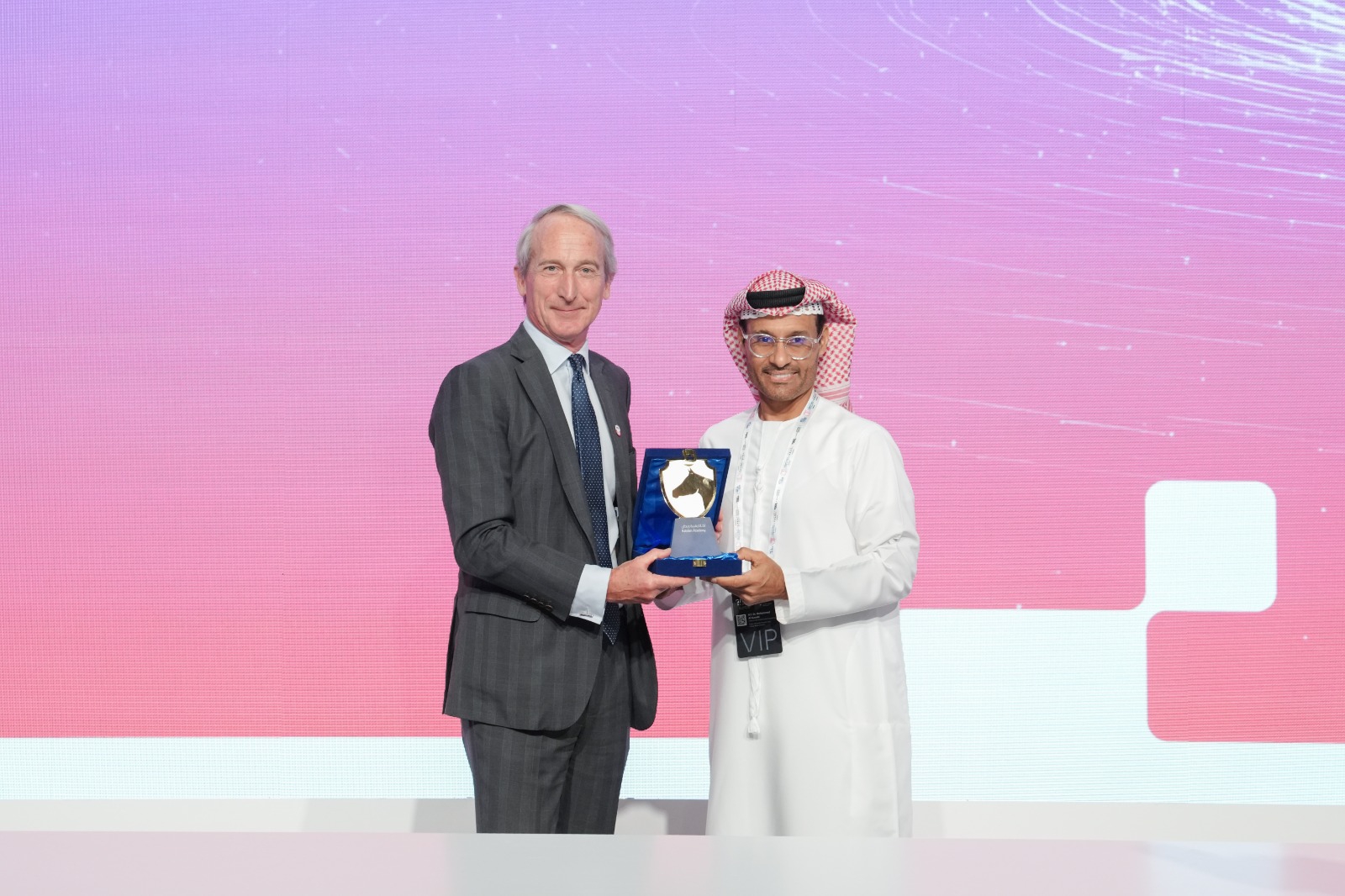 شراكة استراتيجية بين أكاديمية ربدان ومجلس الأمن السيبراني لتعزيز الجاهزية السيبرانية وتأمين الفضاء الرقمي